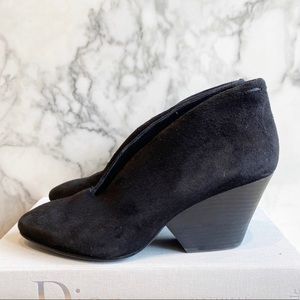 Eileen Fisher gorgeous bootie 7.5
